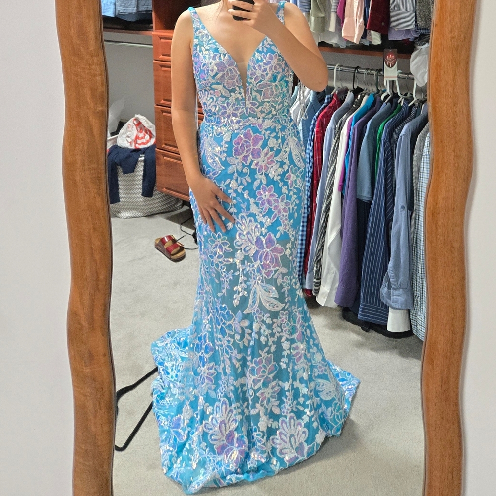 Ellie Wilde Blue Aqua Sequin Mermaid Dress - Picture 3 of 5